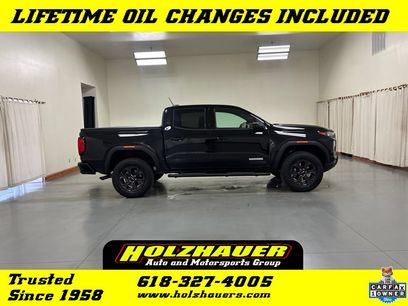Used 2025 GMC Canyon Elevation w/ Convenience Package