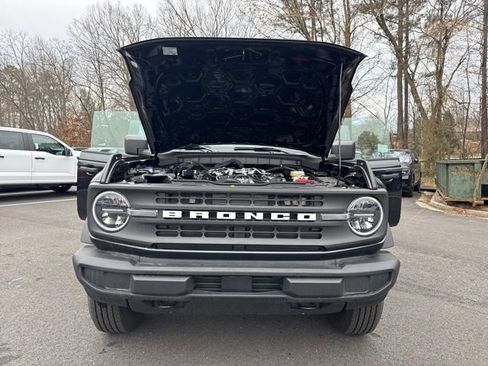 New 2025 Ford Bronco 4-Door AWD/4WD image 21