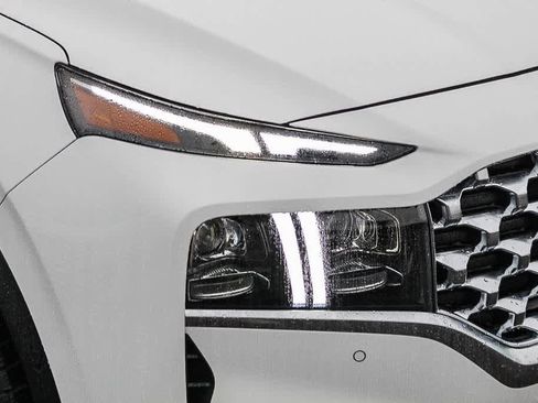 Used 2023 Hyundai Santa Fe Limited image 4