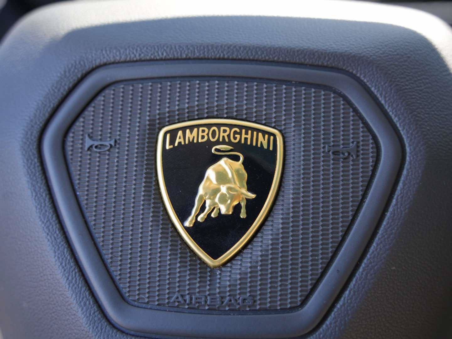 Used 2023 Lamborghini Urus S AWD/4WD image 28