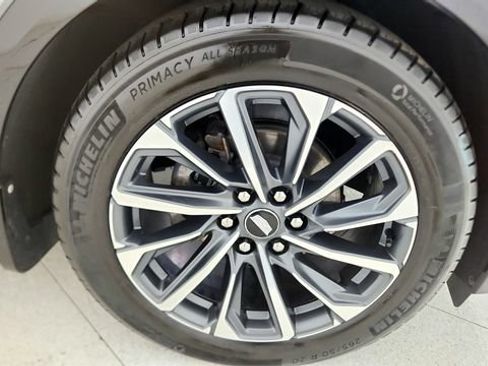 Used 2024 Cadillac Lyriq Sport AWD/4WD image 82