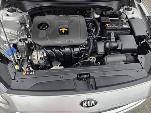Used 2021 Kia Forte LXS FWD image 42