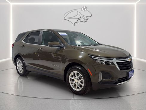 Used 2024 Chevrolet Equinox LT FWD image 7