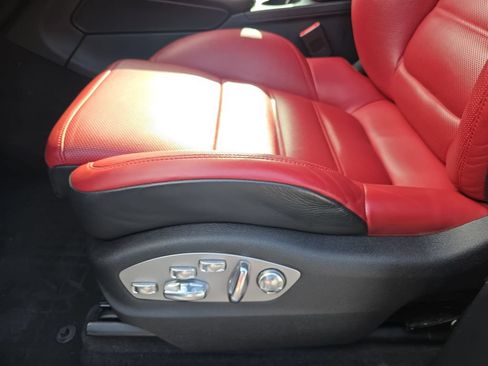 Used 2020 Porsche Macan GTS AWD/4WD image 28