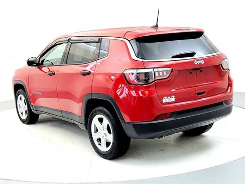 Used 2023 Jeep Compass Sport image 4