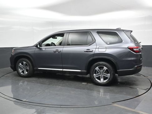 Used 2025 Honda Pilot EX-L image 7