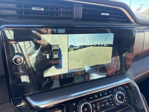 Used 2025 GMC Sierra 3500 Denali Ultimate AWD/4WD image 42