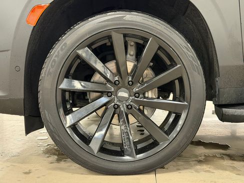 Used 2021 Cadillac Escalade Sport AWD/4WD image 12