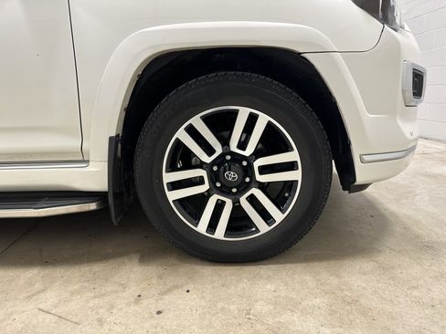 Used 2020 Toyota 4Runner Limited image 13