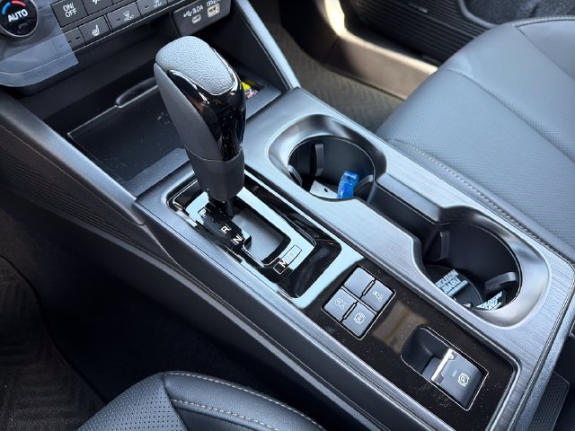 New 2026 Subaru Outback Limited AWD/4WD image 15