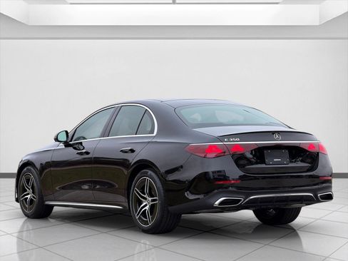Used 2026 Mercedes-Benz E 350 Sedan image 4