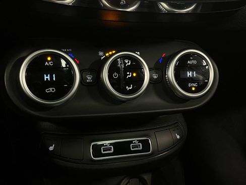 Used 2021 FIAT 500X Trekking w/ Trekking Value Package image 19