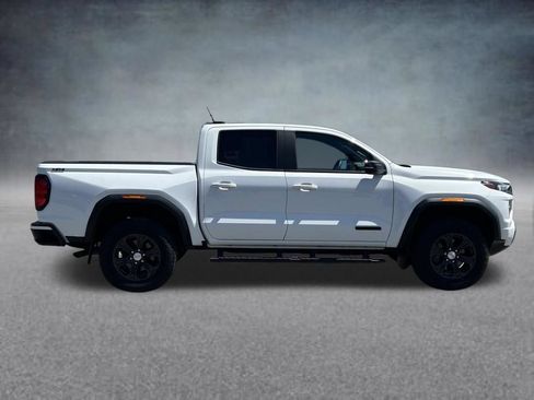 Used 2024 GMC Canyon Elevation w/ Trailering Package AWD/4WD image 7