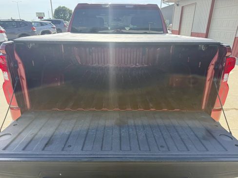 Used 2021 Chevrolet Silverado 1500 LT Trail Boss AWD/4WD image 20