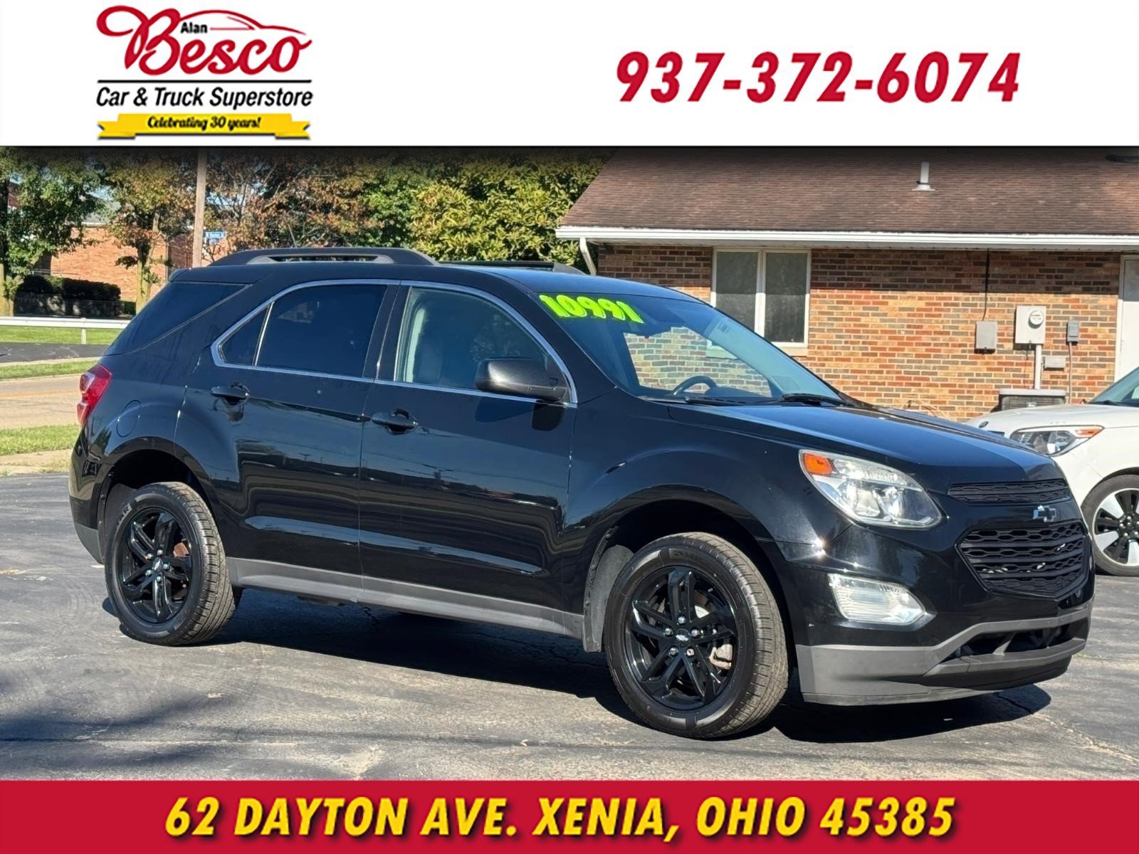 Used 2017 Chevrolet Equinox LT w/ Midnight Edition FWD image 1