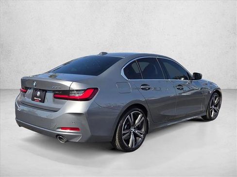 Certified 2024 BMW 330i Sedan w/ Convenience Package RWD image 5
