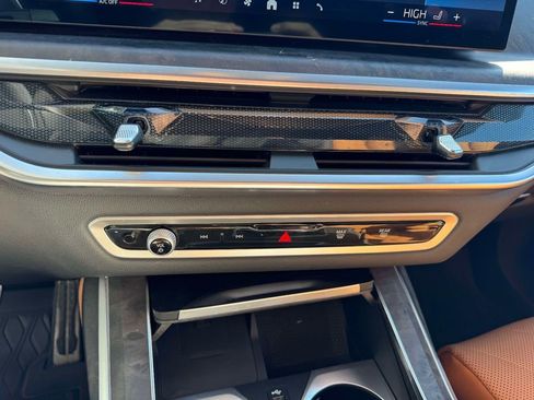Certified 2026 BMW X7 xDrive40i w/ M Sport Package image 13