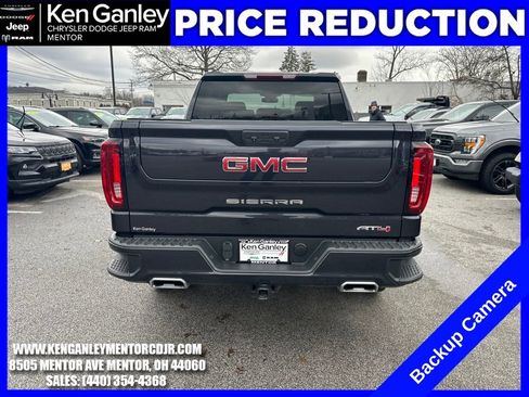 Used 2022 GMC Sierra 1500 AT4 image 8