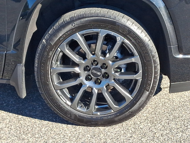 Used 2023 GMC Acadia Denali w/ Black Diamond Edition AWD/4WD image 28