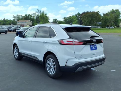 Used 2023 Ford Edge SEL w/ Convenience Package AWD/4WD image 3