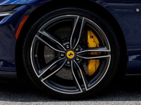 Used 2024 Ferrari Roma RWD image 38
