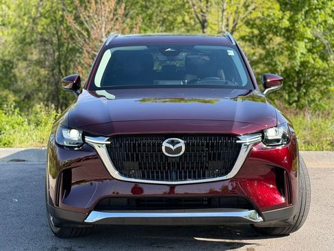 Used 2024 MAZDA CX-90 Plug-In Hybrid w/ Premium Pkg AWD/4WD image 2