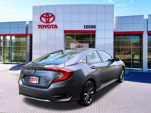 Used 2021 Honda Civic EX image 3