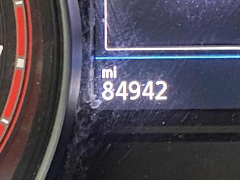 Used 2018 Volkswagen Atlas SE FWD image 25