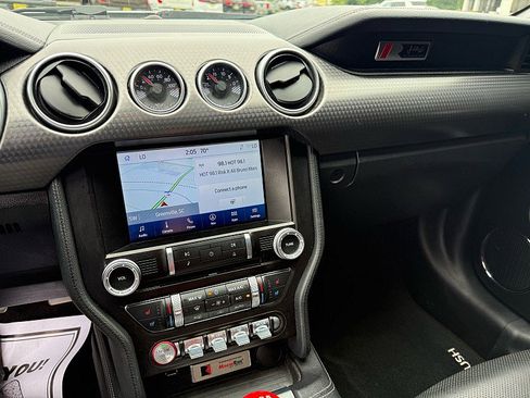 Used 2022 Ford Mustang GT Premium w/ GT Performance Package RWD image 13