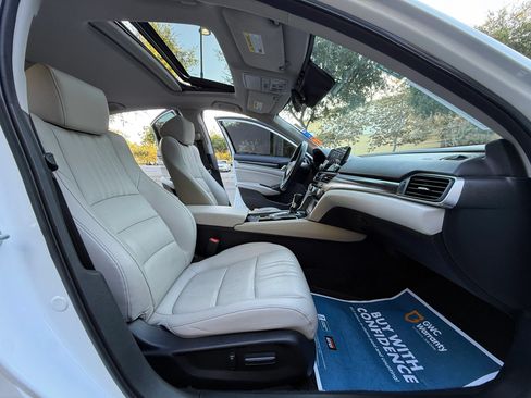 Used 2022 Honda Accord EX-L image 15