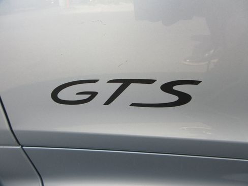 Used 2021 Porsche Cayenne GTS AWD/4WD image 3