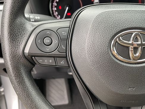 Certified 2025 Toyota RAV4 XLE AWD/4WD image 19