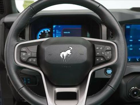Used 2024 Ford Bronco Big Bend AWD/4WD image 32