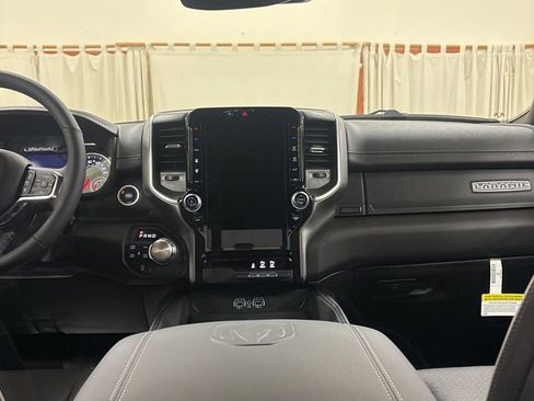 New 2026 RAM 1500 Laramie AWD/4WD image 20