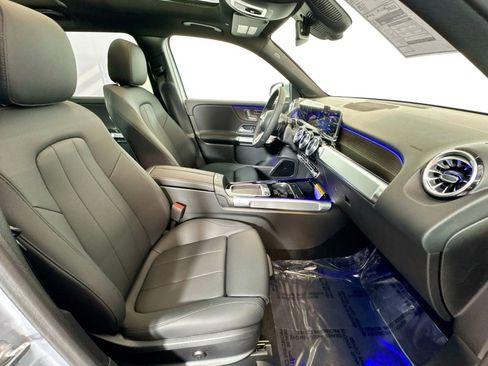 New 2026 Mercedes-Benz GLB 250 4MATIC image 26