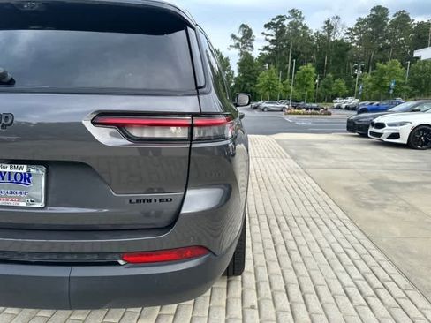 Used 2022 Jeep Grand Cherokee L Limited w/ Luxury Tech Group II AWD/4WD image 18