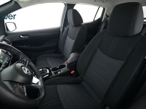 Used 2025 Nissan Leaf SV Plus FWD image 4