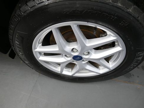 Used 2022 Ford Edge SEL w/ Convenience Package AWD/4WD image 9
