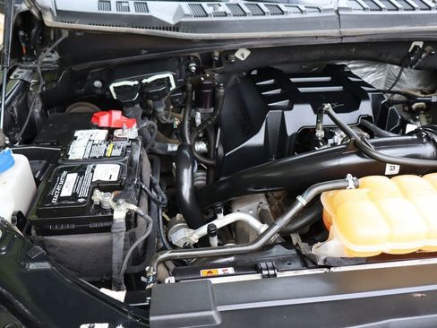 Used 2016 Ford F150 XLT w/ Equipment Group 302A Luxury AWD/4WD image 39