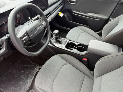 New 2026 Kia K4 FWD image 7