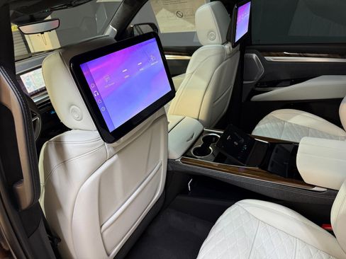 New 2026 Cadillac Escalade Platinum Sport image 49