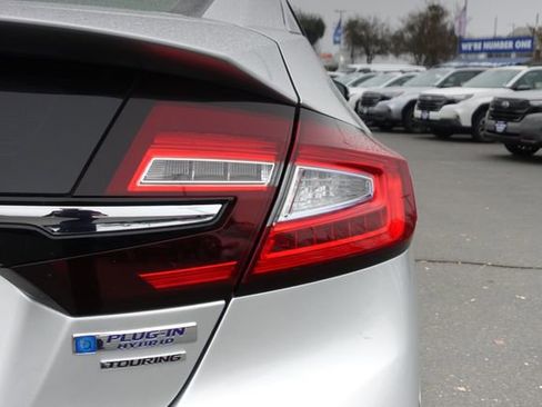 Used 2018 Honda Clarity Touring image 6