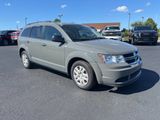 Used 2020 Dodge Journey SE image 3