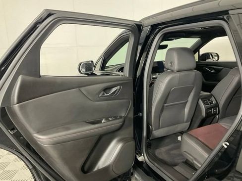 Used 2024 Chevrolet Blazer RS w/ Driver Confidence II Package AWD/4WD image 32