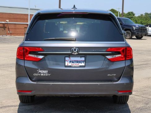 Used 2024 Honda Odyssey Elite image 30