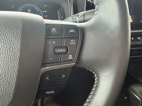 Used 2025 Toyota Camry SE w/ Multimedia Upgrade Package image 15