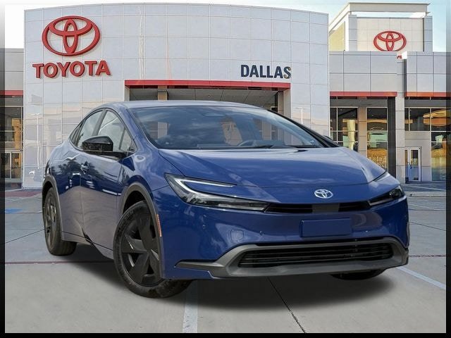 Used 2025 Toyota Prius LE FWD image 1