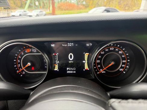 Used 2023 Jeep Wrangler Unlimited Sport AWD/4WD image 19