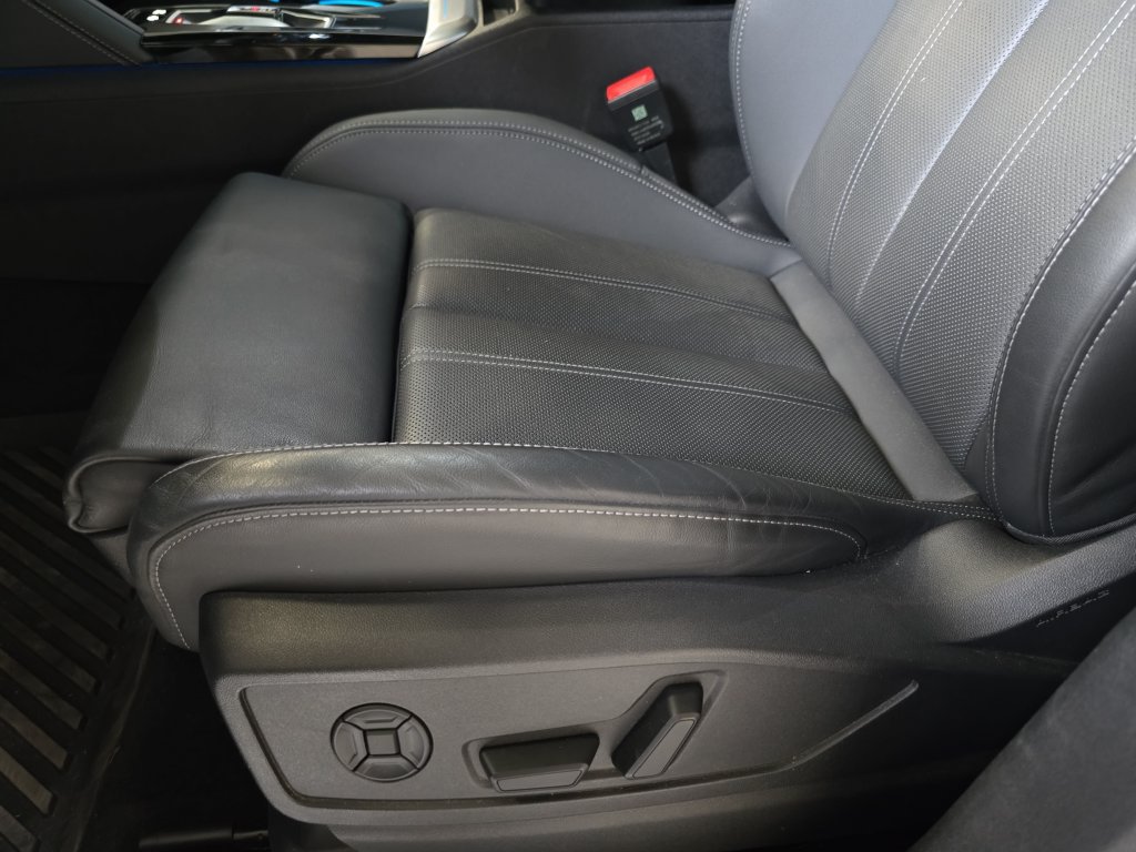 Used 2025 Audi Q5 Premium w/ Premium Plus AWD/4WD image 30