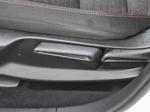 Used 2023 Honda HR-V Sport image 29